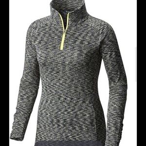 Columbia outerwear top